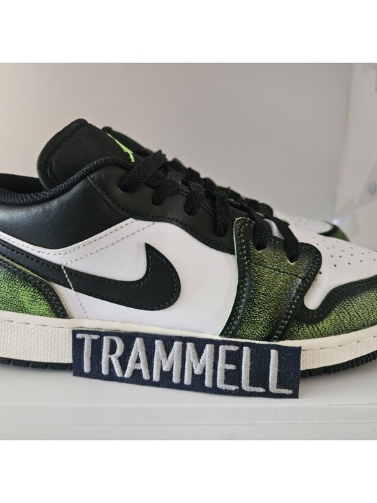 Nike Air Jordan 1 Low Green Crackle Black White Men’s Size 7Y main image 5